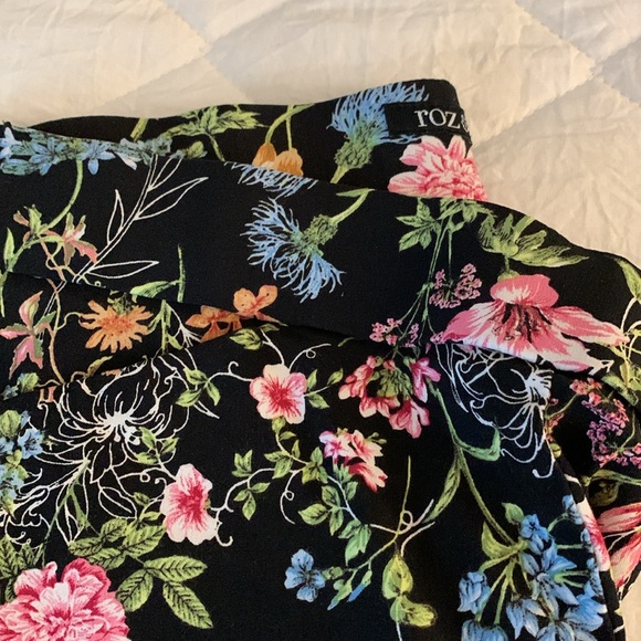 Capris - Picture 2 of 2